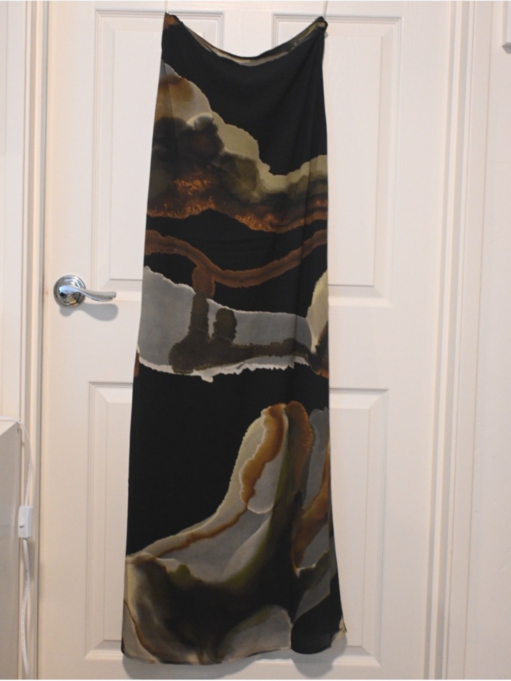 Meshki Black Abstract Watercolor Maxi Dress - Picture 3 of 12
